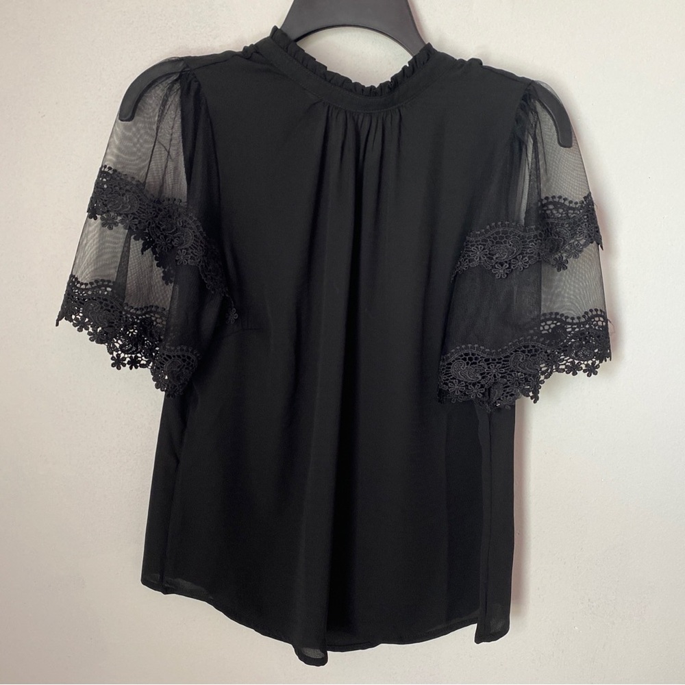 IRIS-Black Lace short sleeve blouse . Size medium